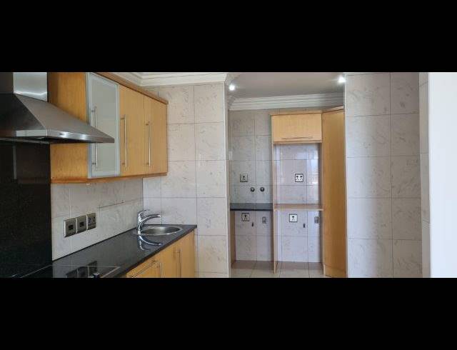 3 BEDROOM APARTMENT FOR SALE IN LA LUCIA